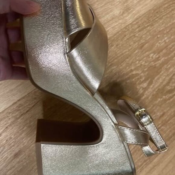 Soda Platform Heel Shoes Womens Size 10 Gold Strappy Block Sandals Chunky Heels - Picture 2 of 4